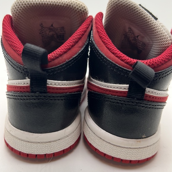 Converse Toddler Jordan Mid-Tops - Picture 5 of 9